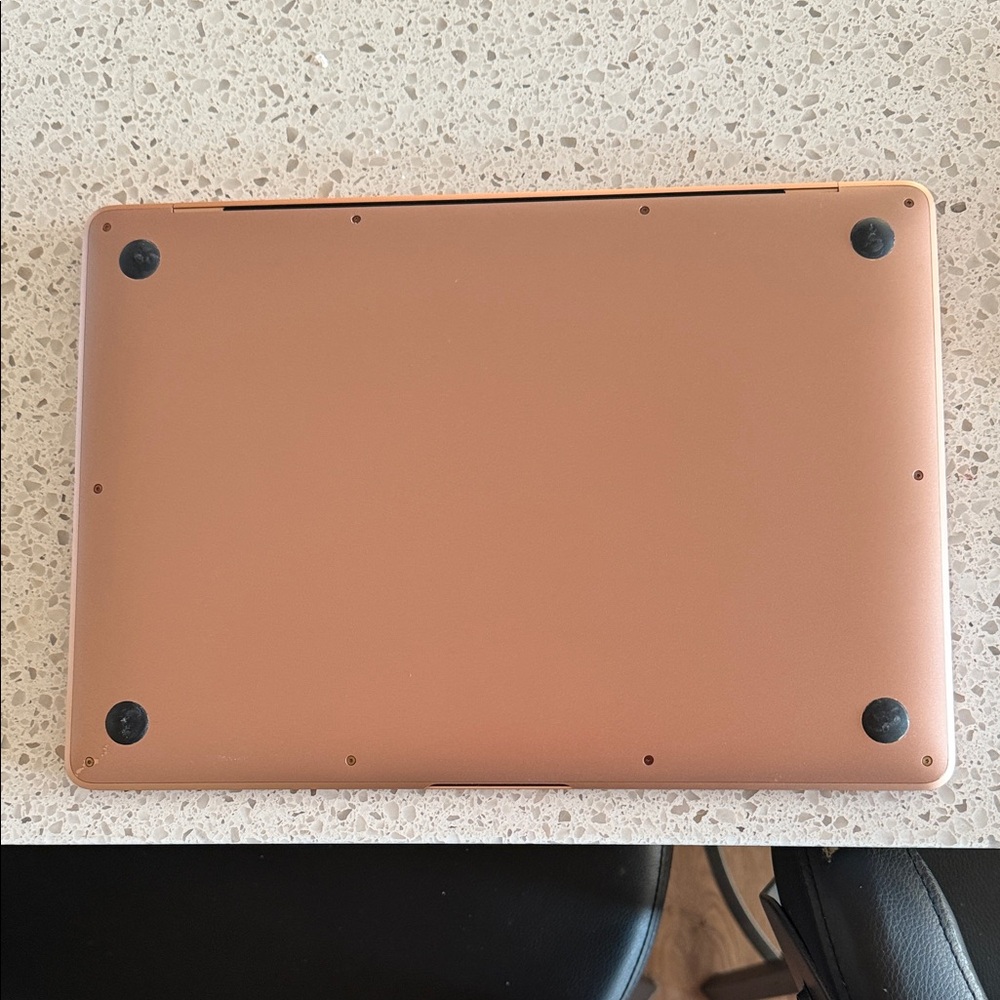 Apple Laptop in Elegant rose Mac book air Gold computer portable wireless - Picture 7 of 9